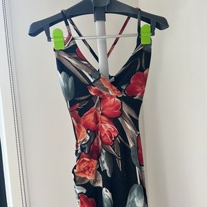 Beautiful Glare strech dress size S